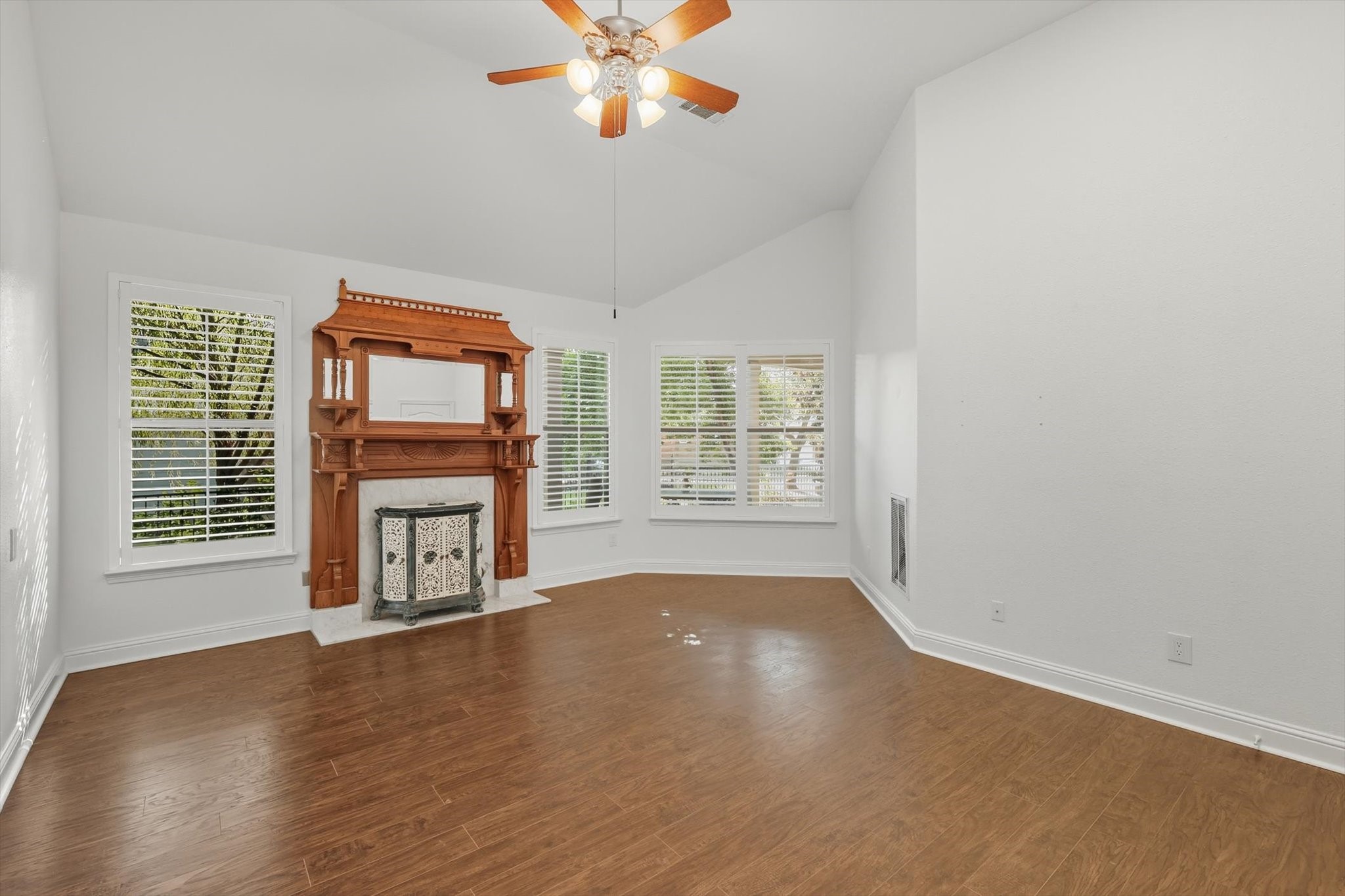 8621 Beetle Nut Lane