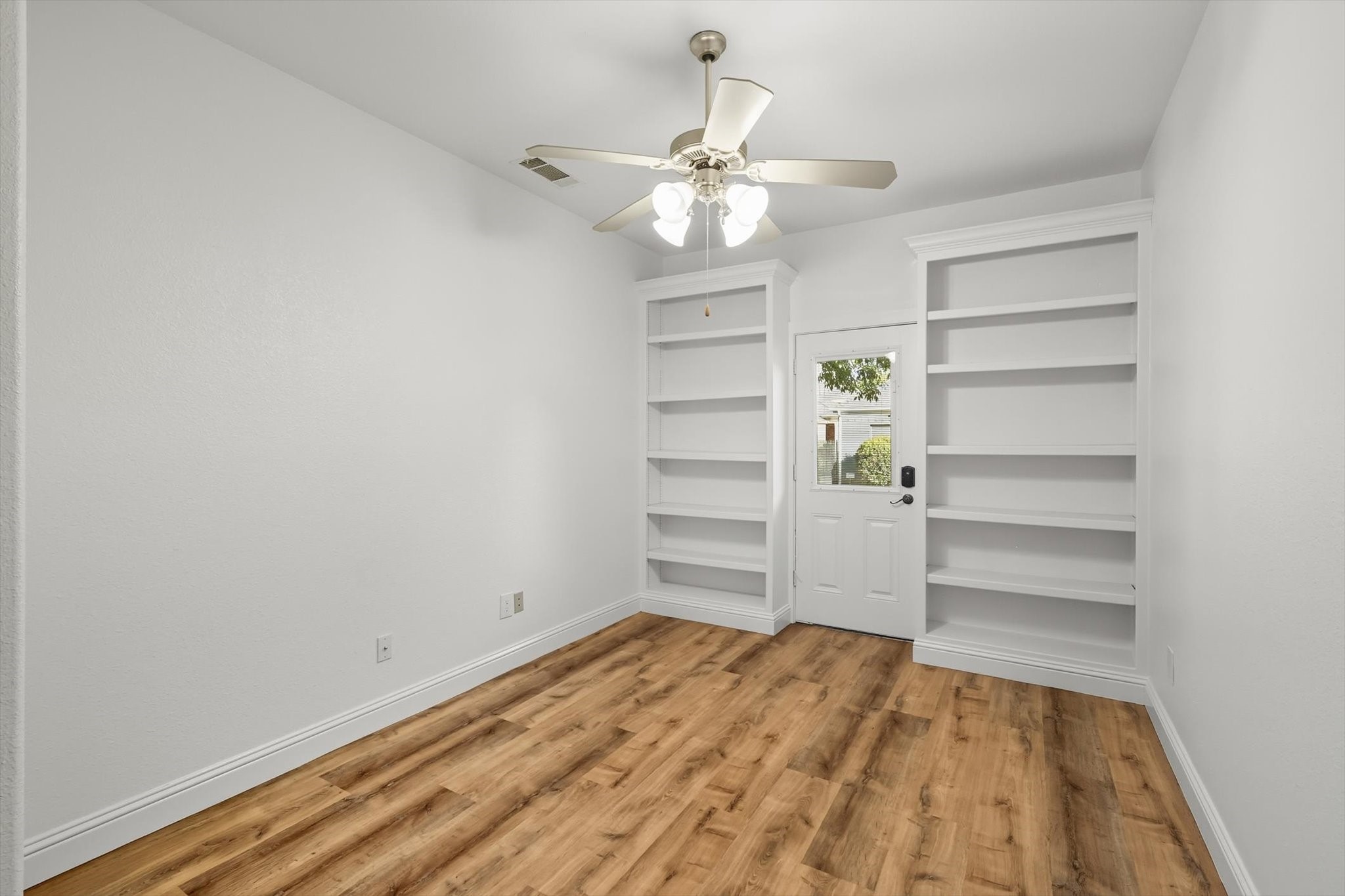 8621 Beetle Nut Lane