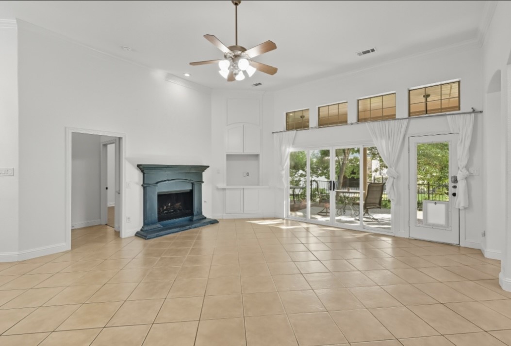 8621 Beetle Nut Lane