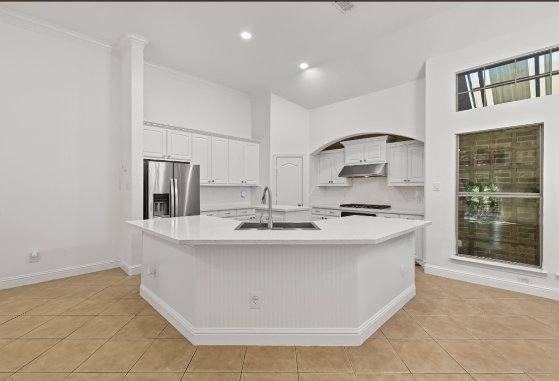 8621 Beetle Nut Lane