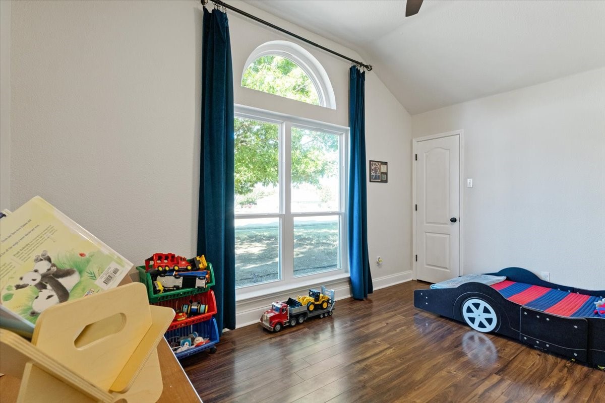 6410 Sun Crest Court