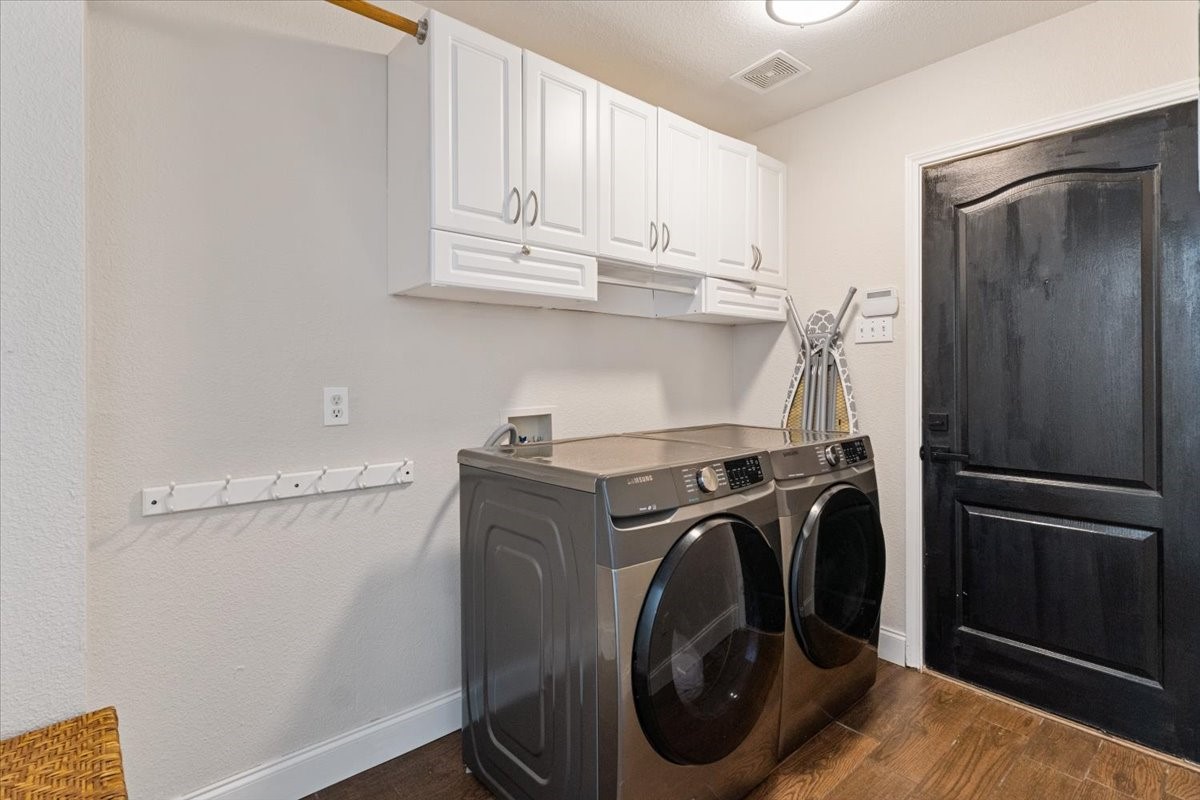 6410 Sun Crest Court