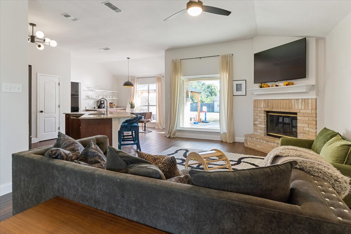 6410 Sun Crest Court