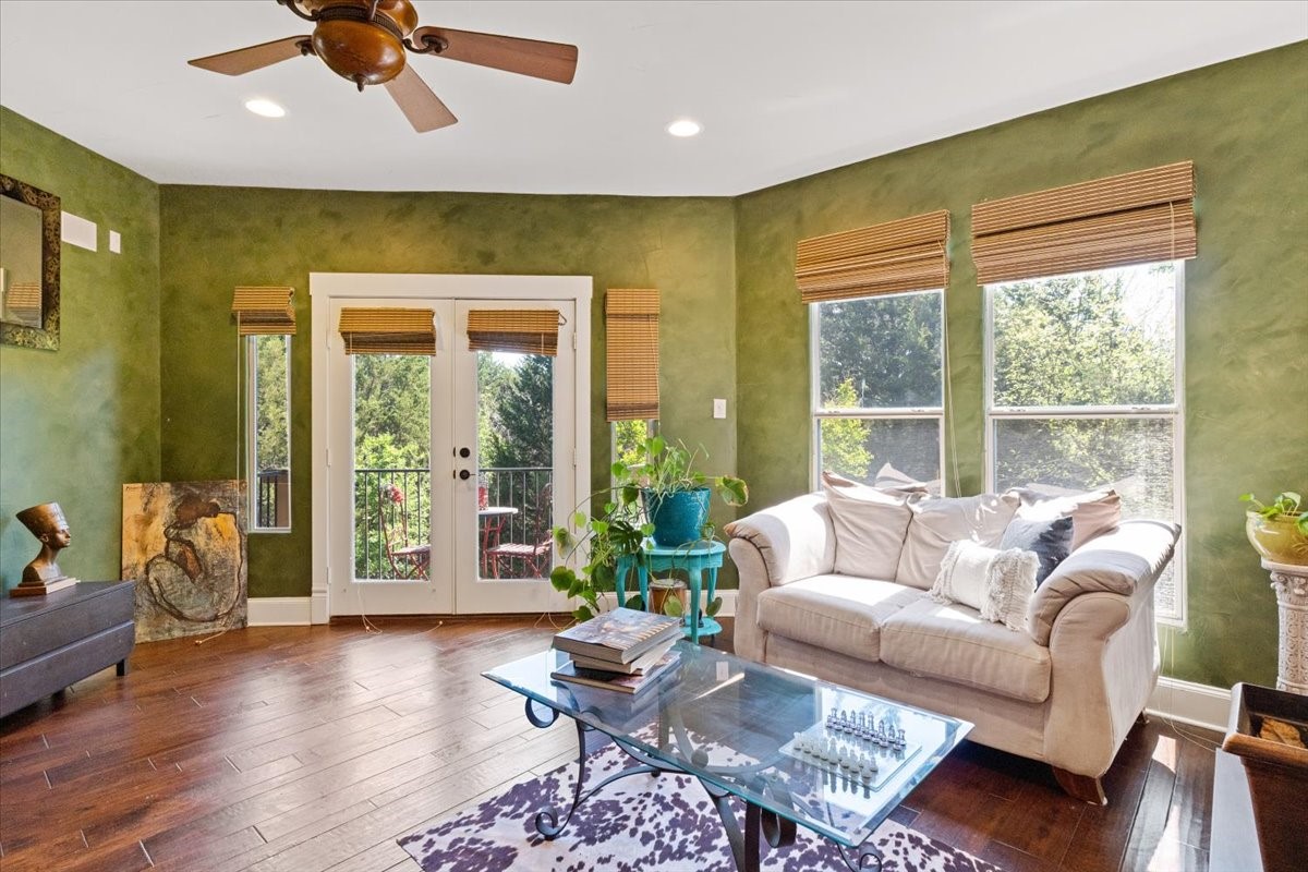 2605 Piazza Court 2