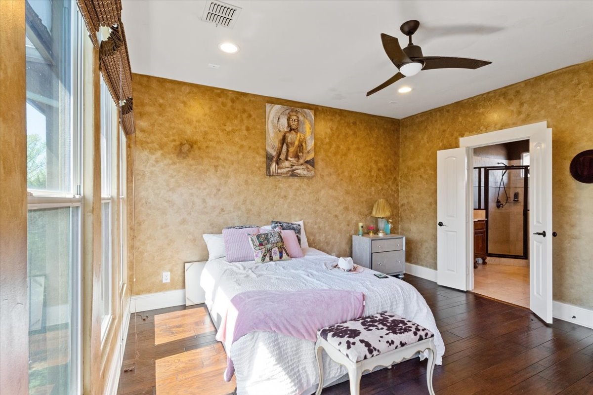 2605 Piazza Court 2