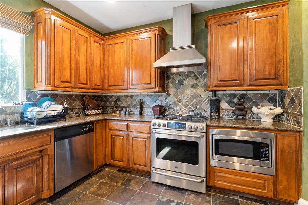 2605 Piazza Court 2