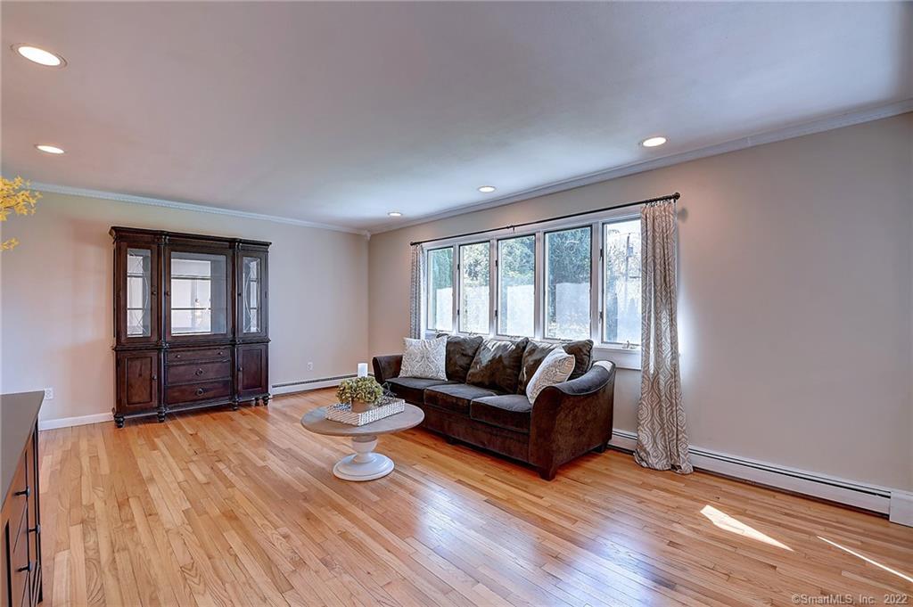 45 Nicholdale Road