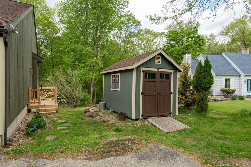 67 Deer Hill Lane