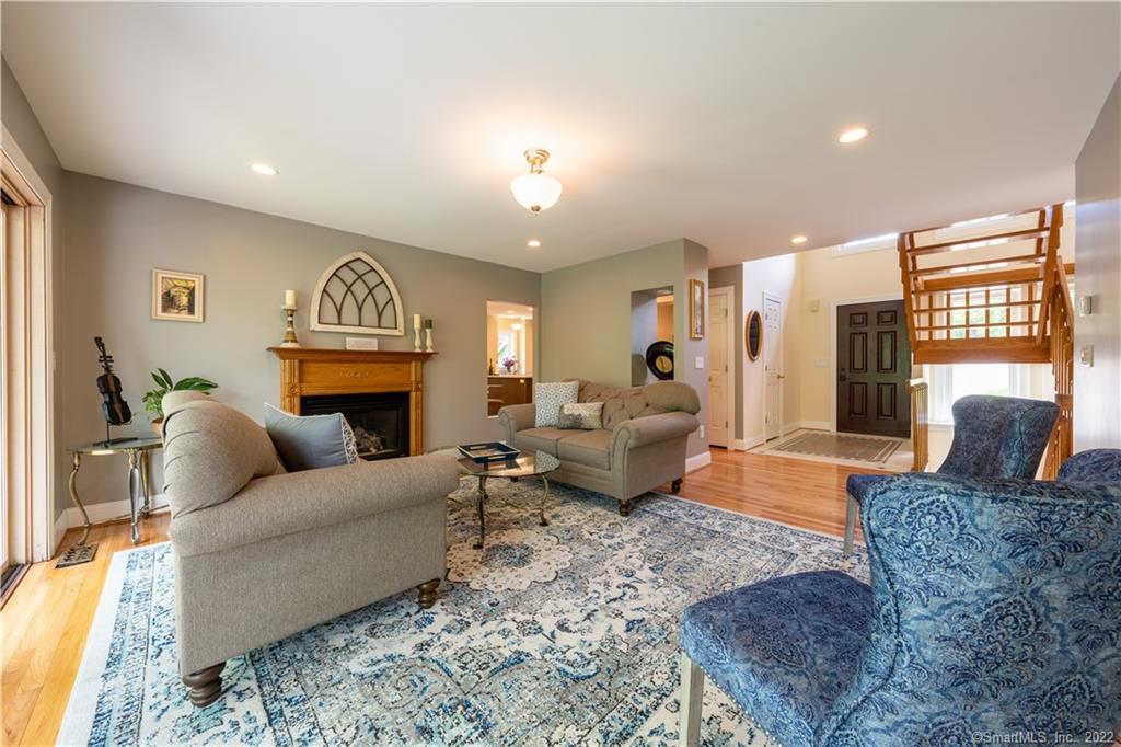 67 Deer Hill Lane