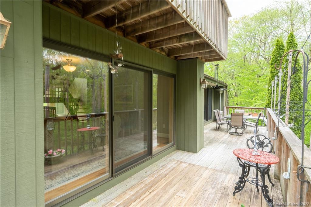 67 Deer Hill Lane