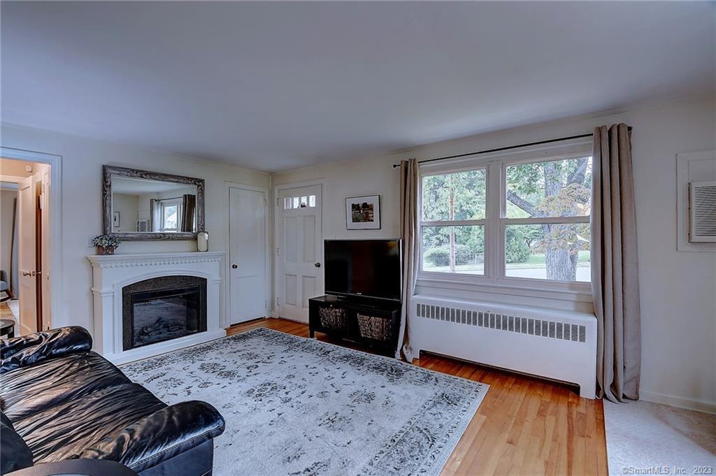 184 Woodycrest Drive