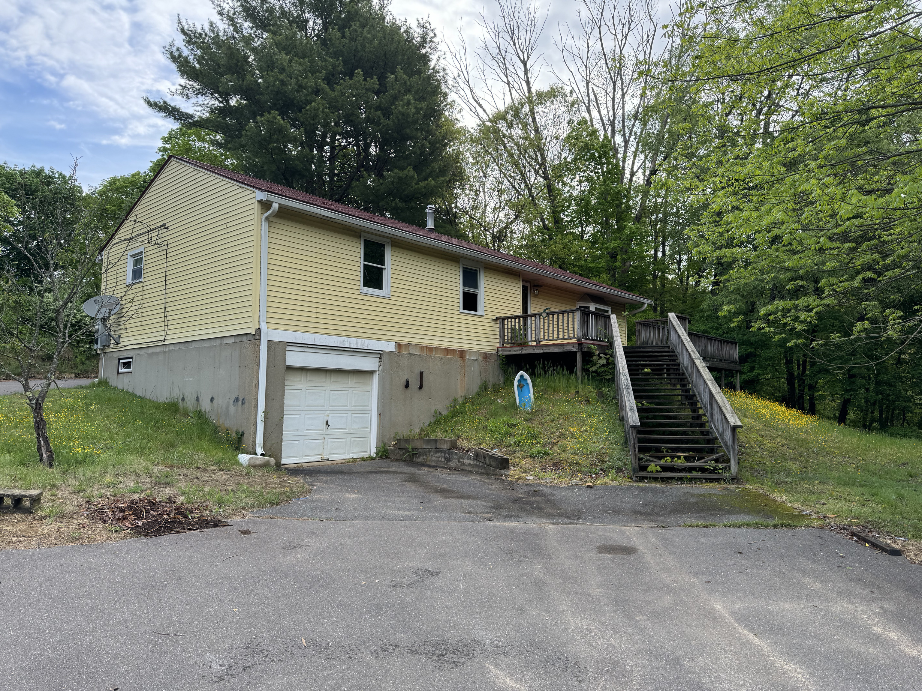 6 Dennis Lane