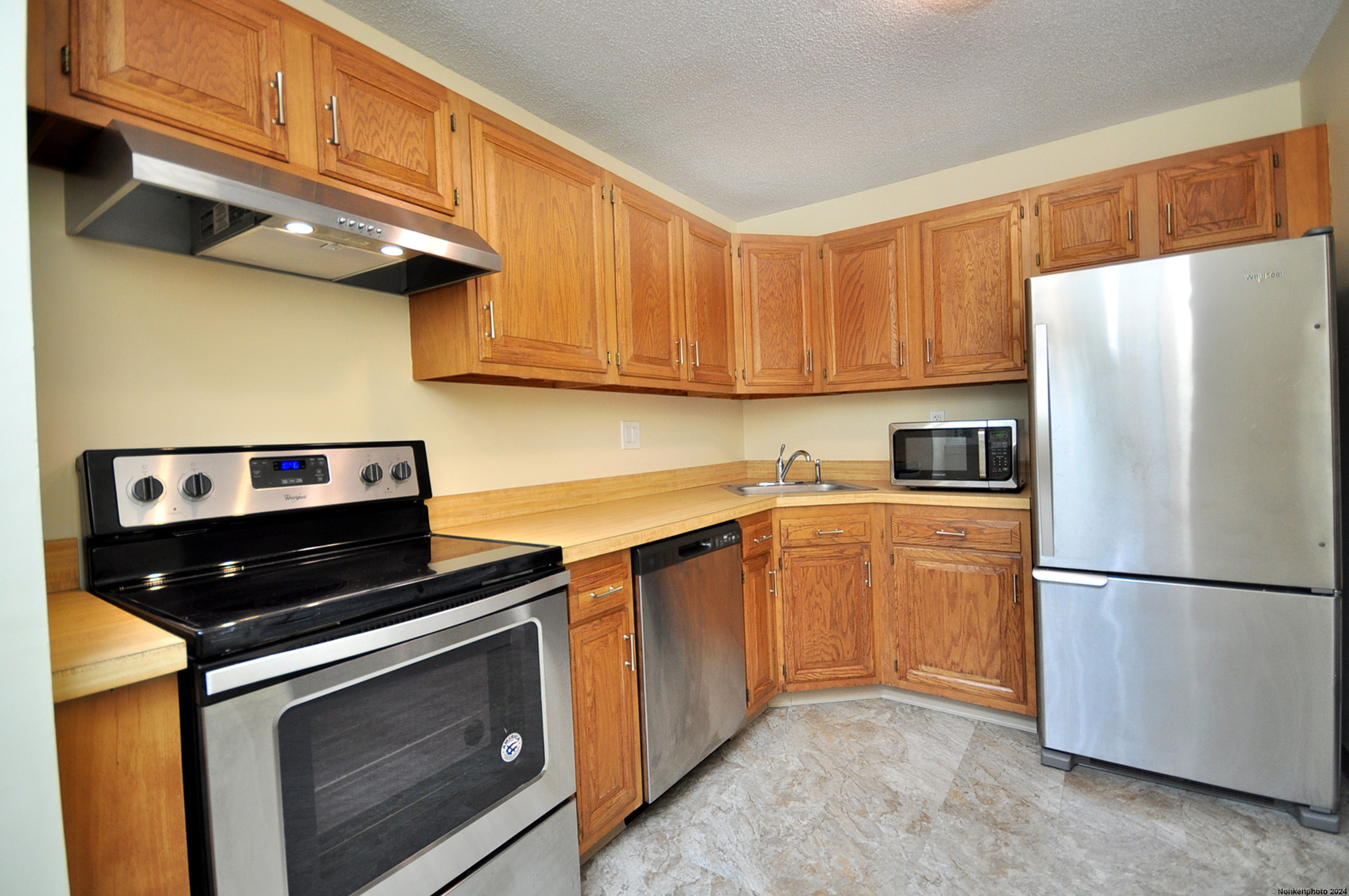 126 Hopmeadow Street APT 7C
