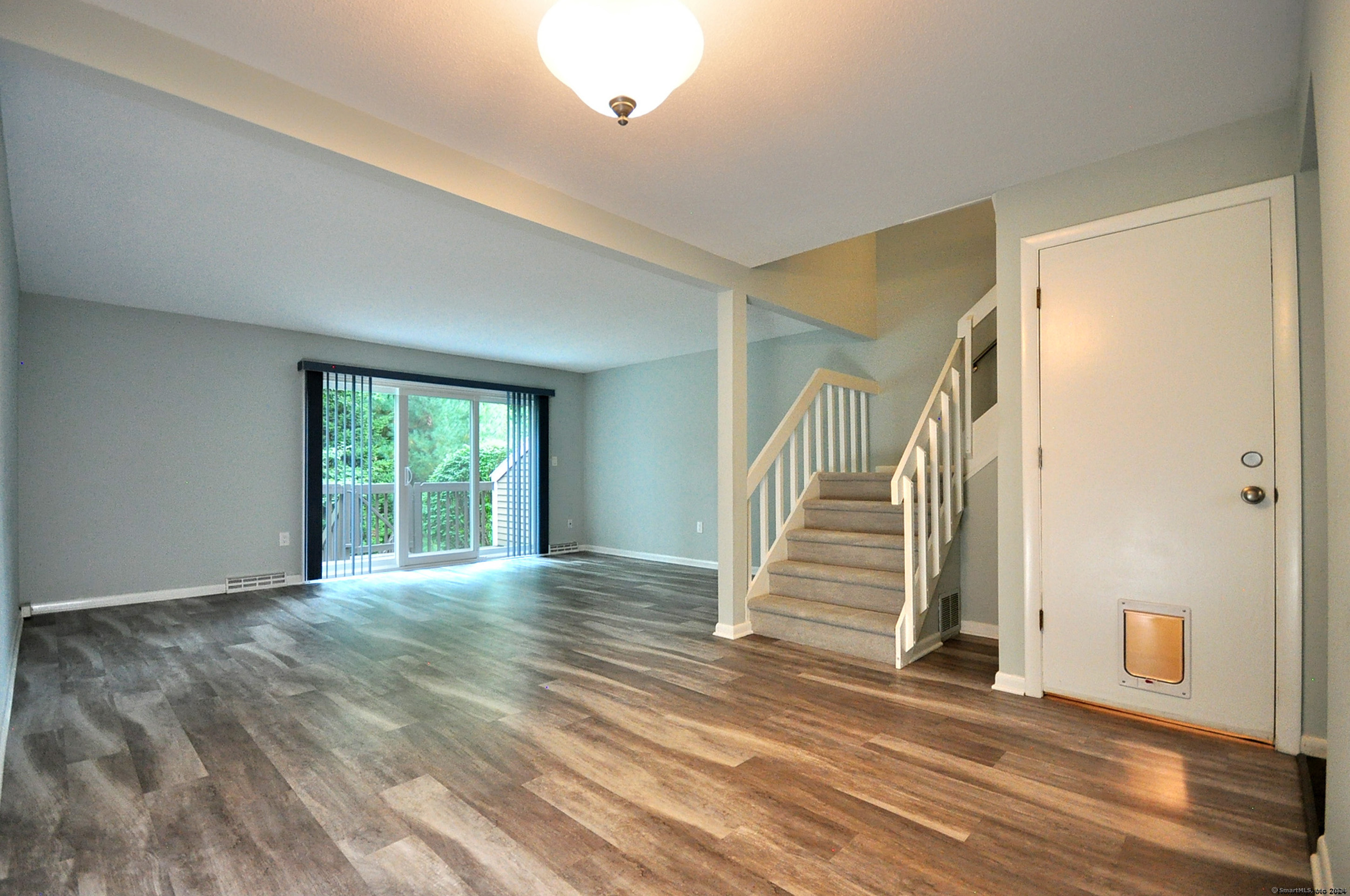 126 Hopmeadow Street APT 7C