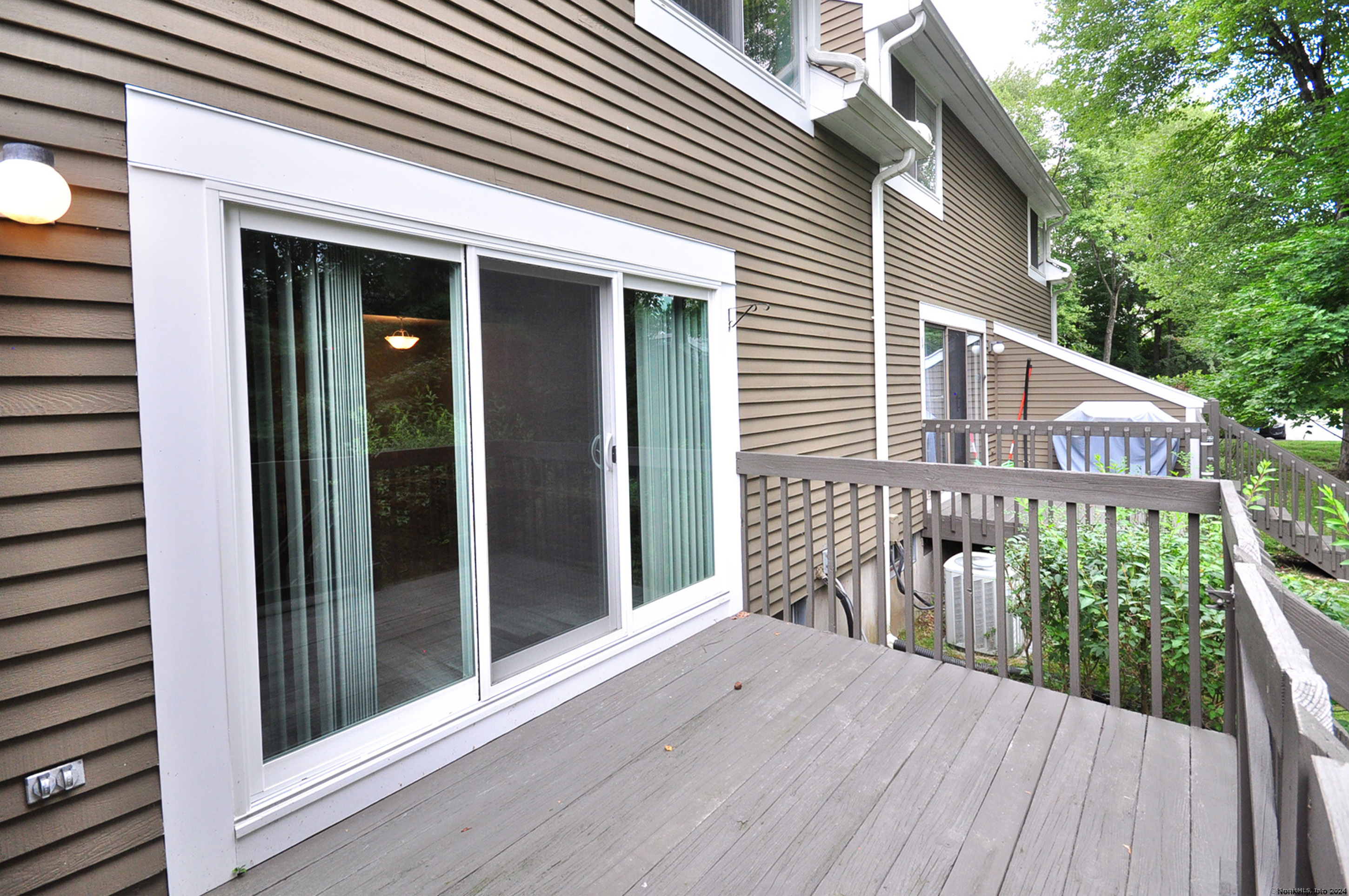 126 Hopmeadow Street APT 7C