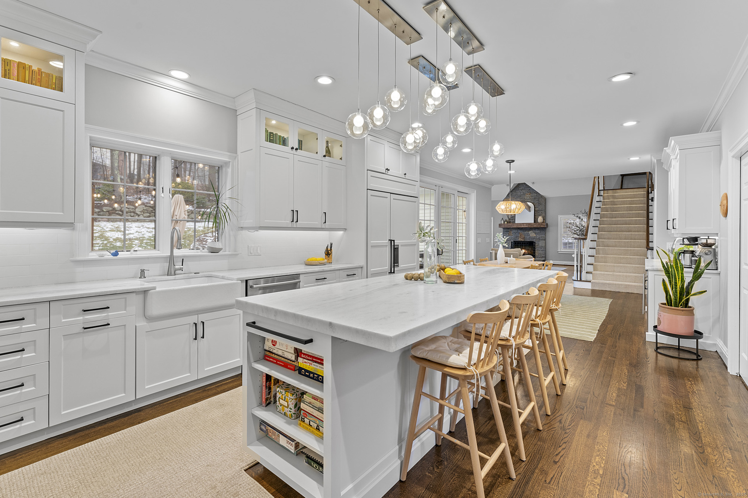 202 Old Farms Road