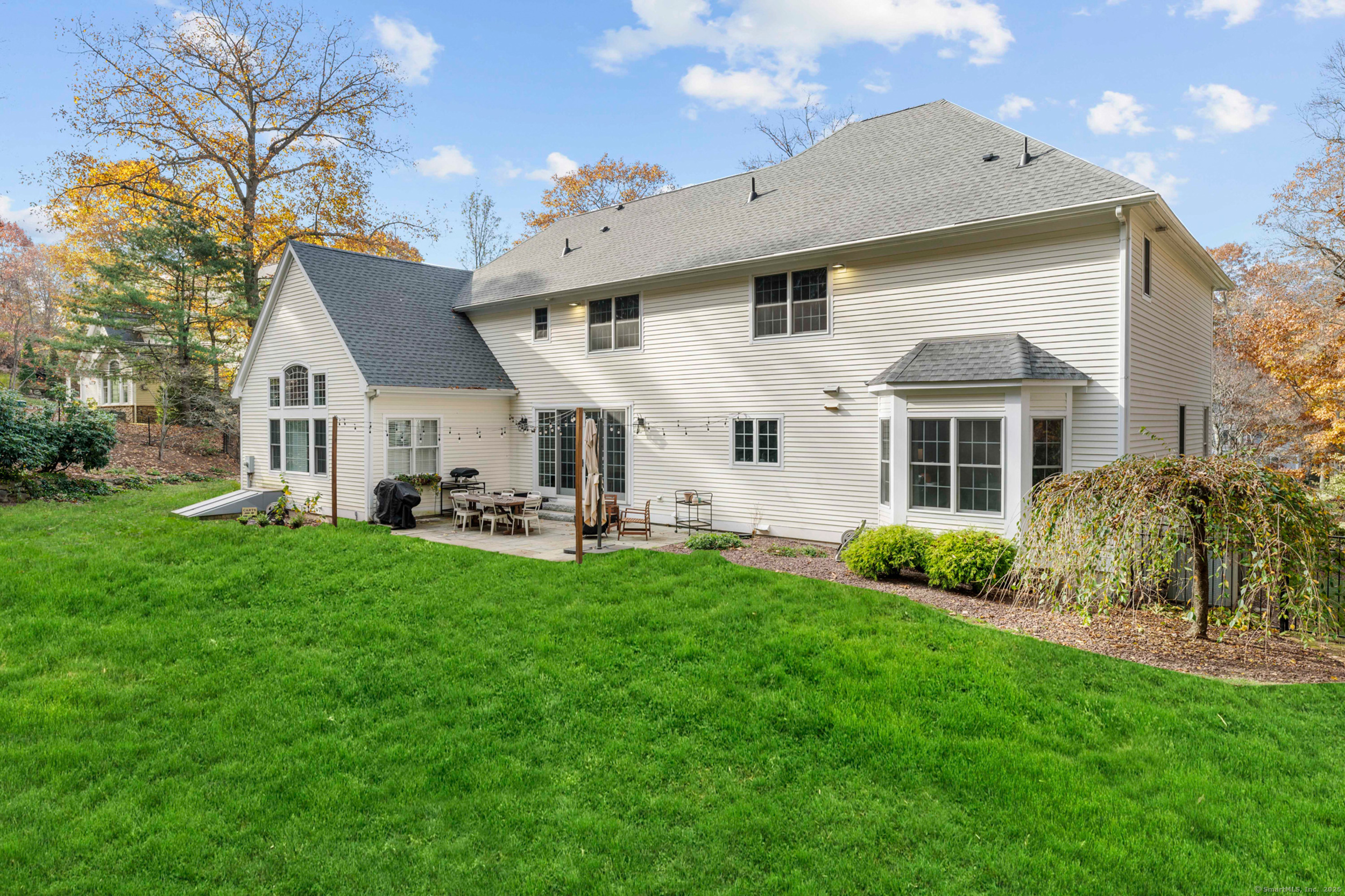 202 Old Farms Road