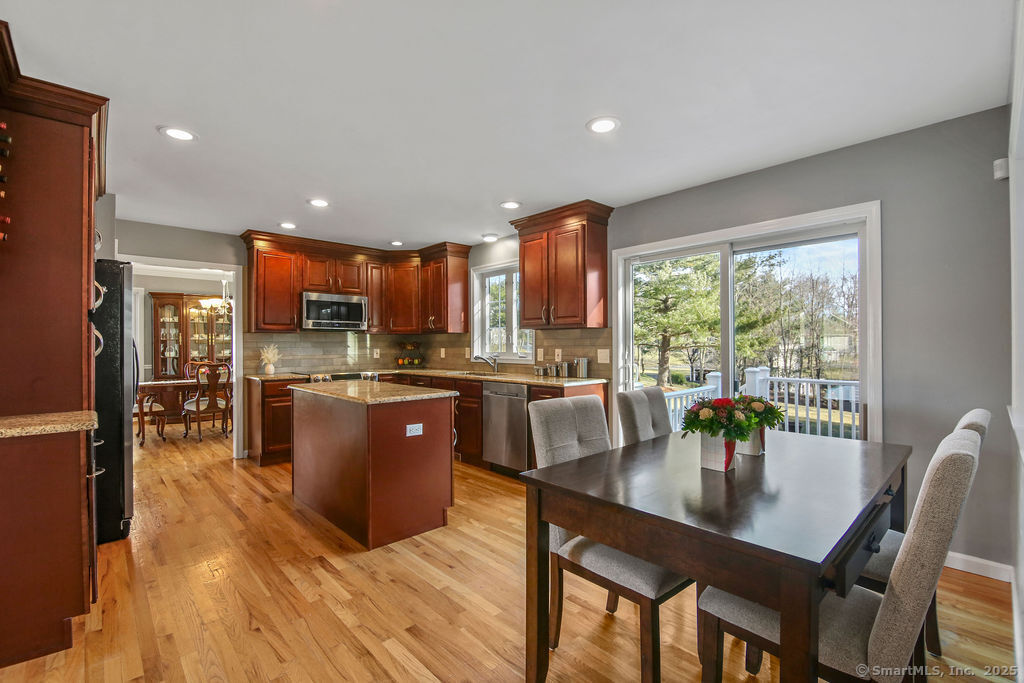 100 Great Pond Road