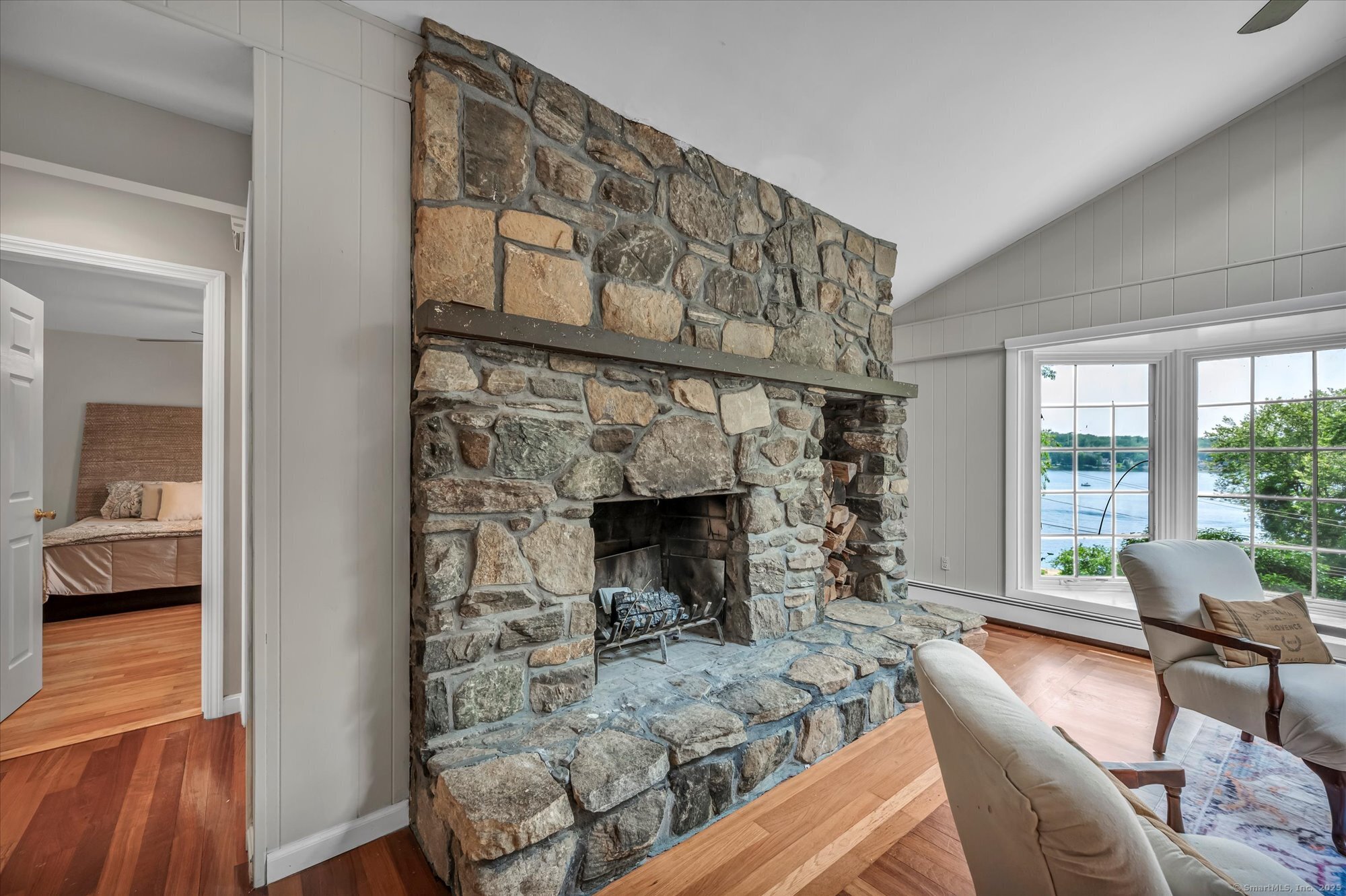 421 Hemlock Point Drive