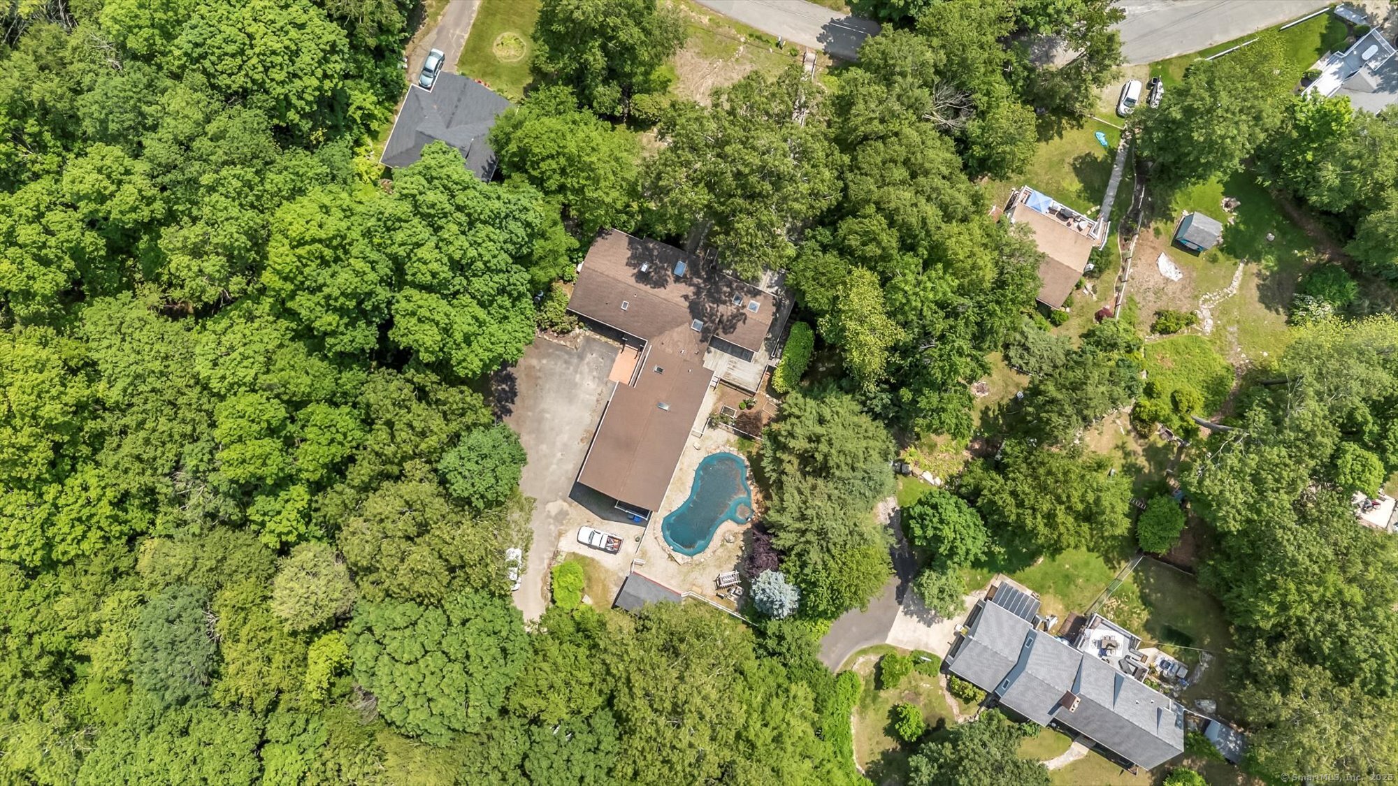 421 Hemlock Point Drive