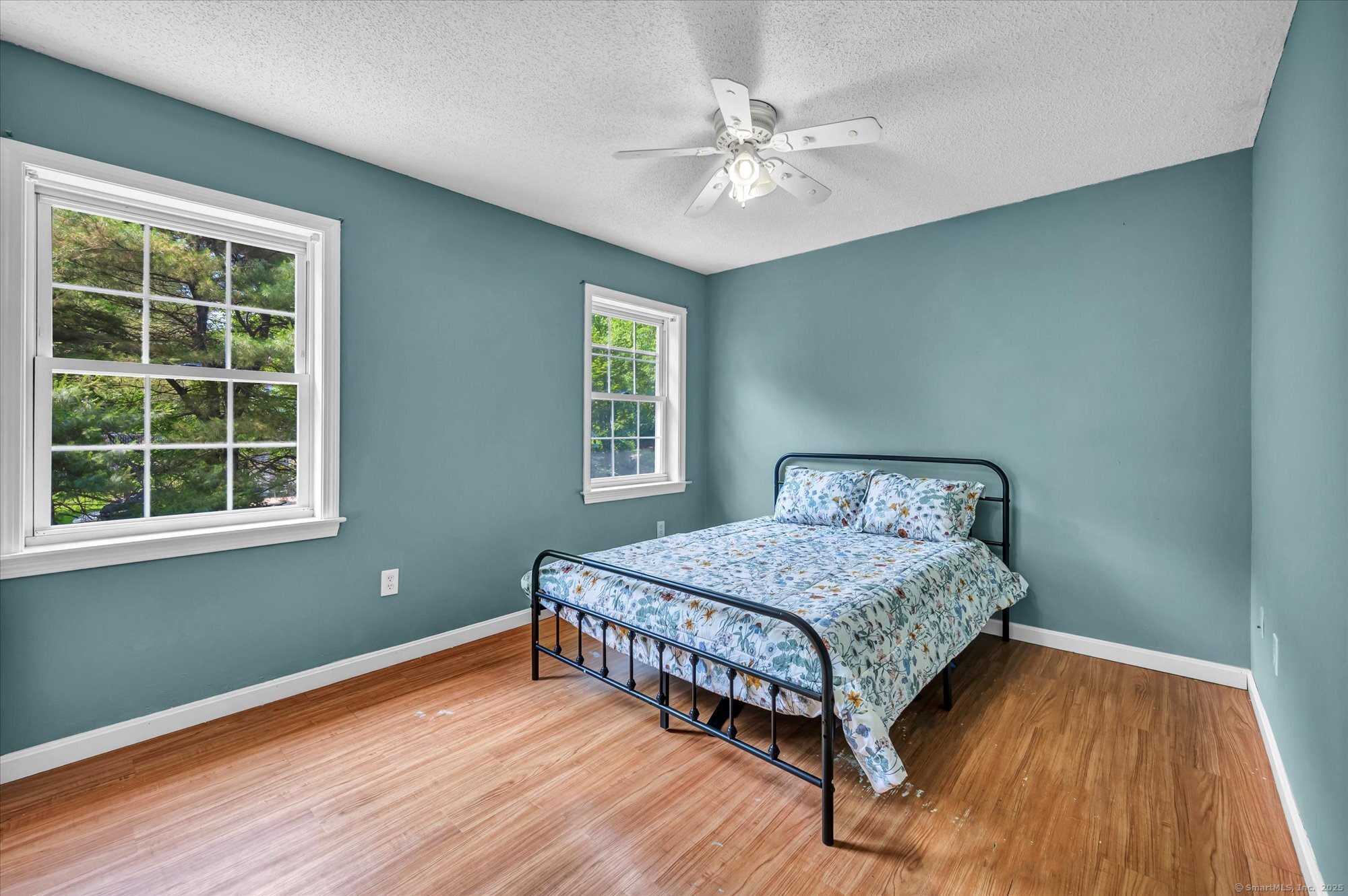 421 Hemlock Point Drive