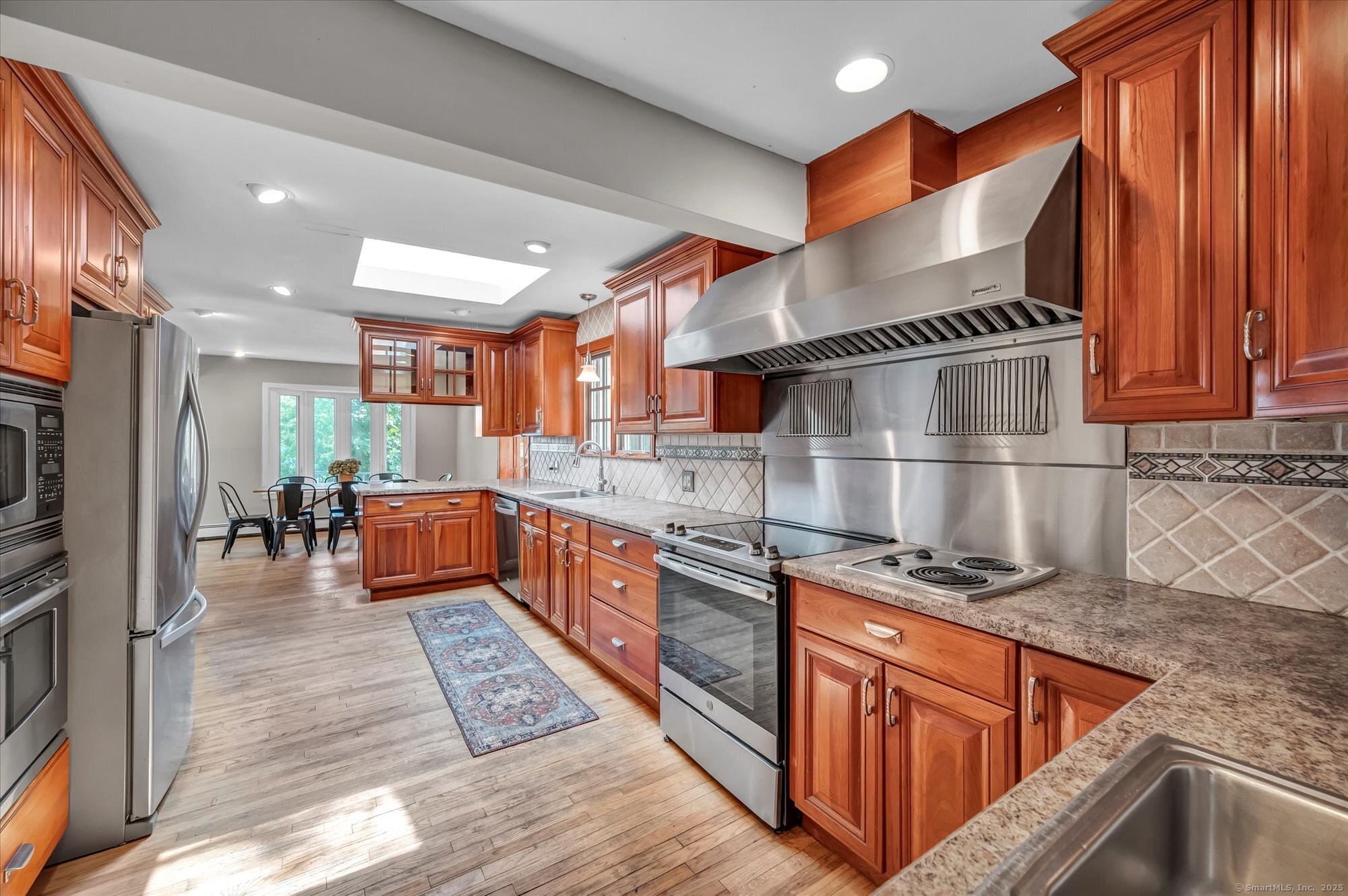 421 Hemlock Point Drive