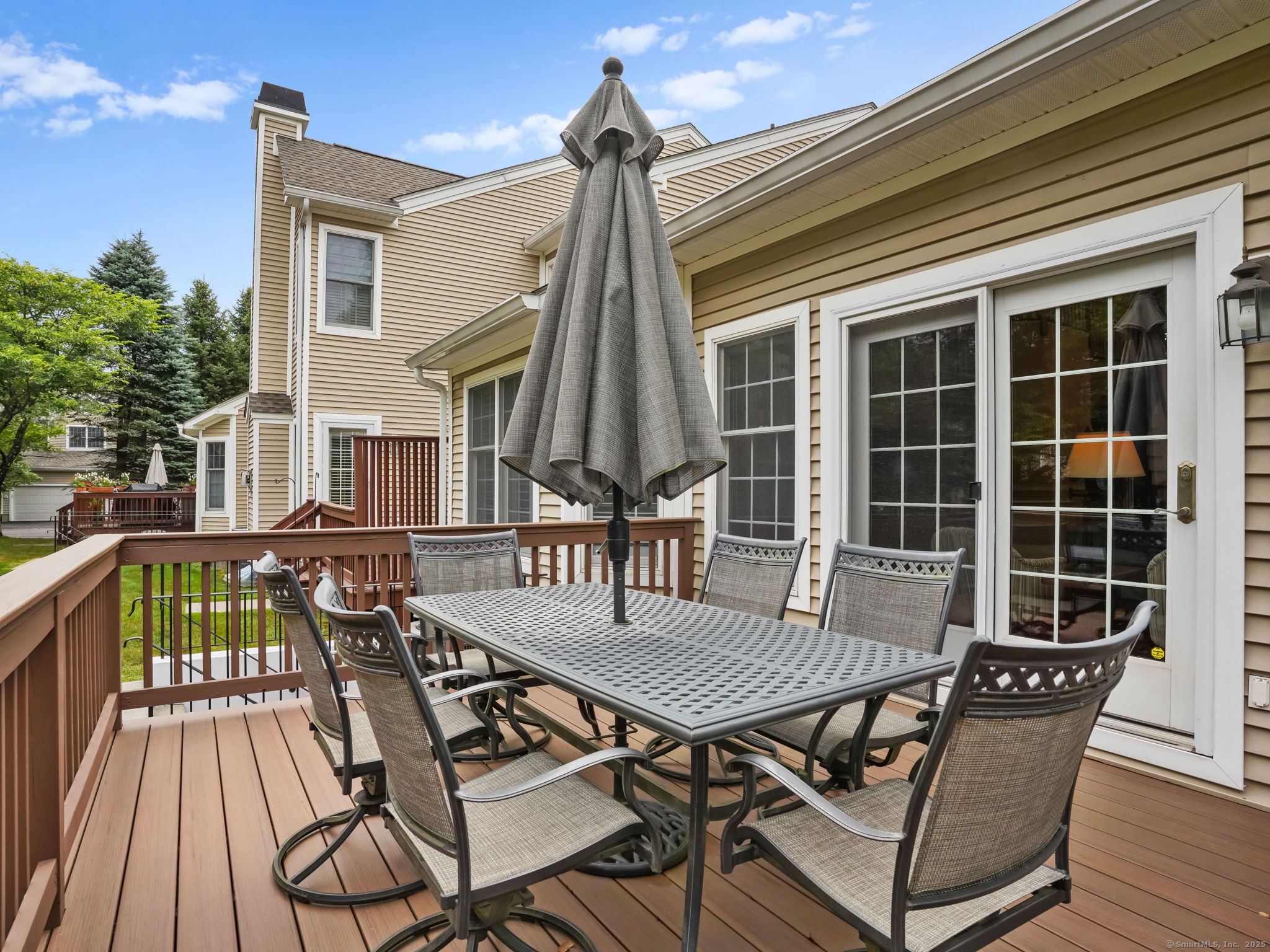 7 Regency Circle 7