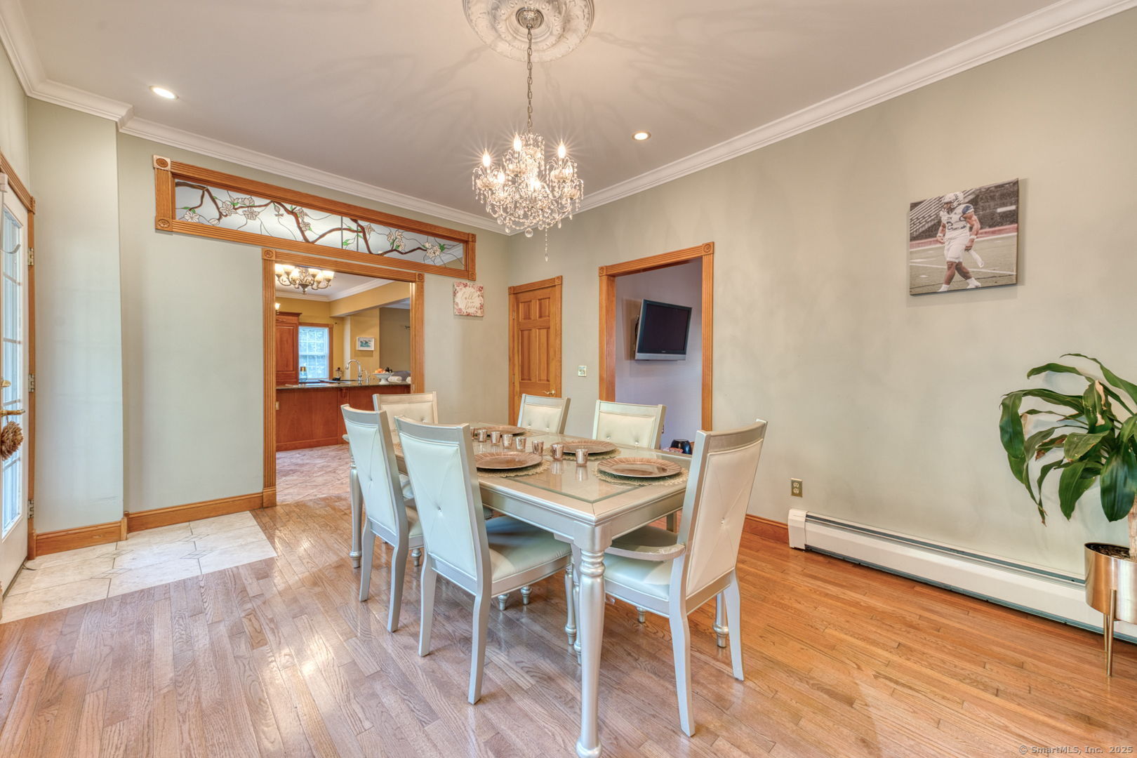 35 Niles Road