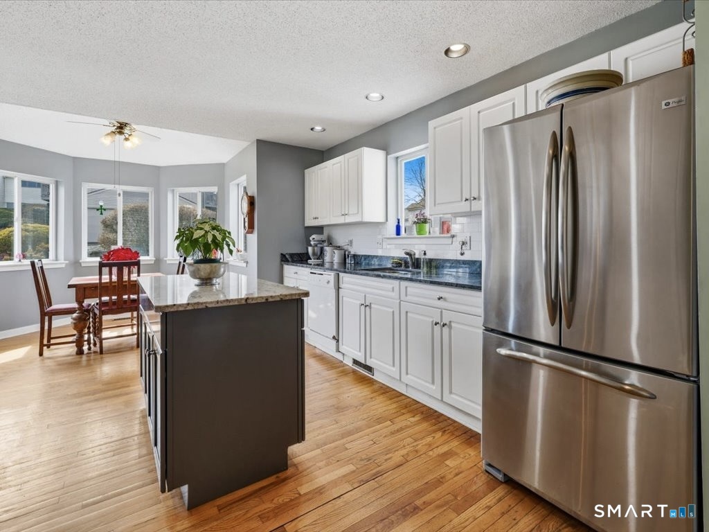 20 Whalers Point