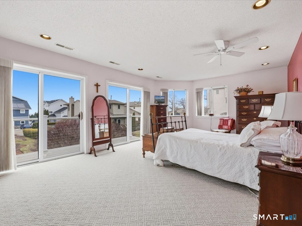 20 Whalers Point