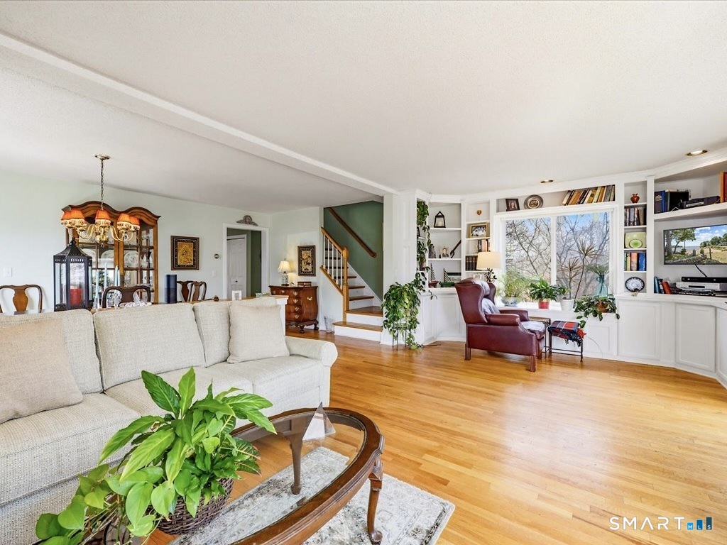 20 Whalers Point