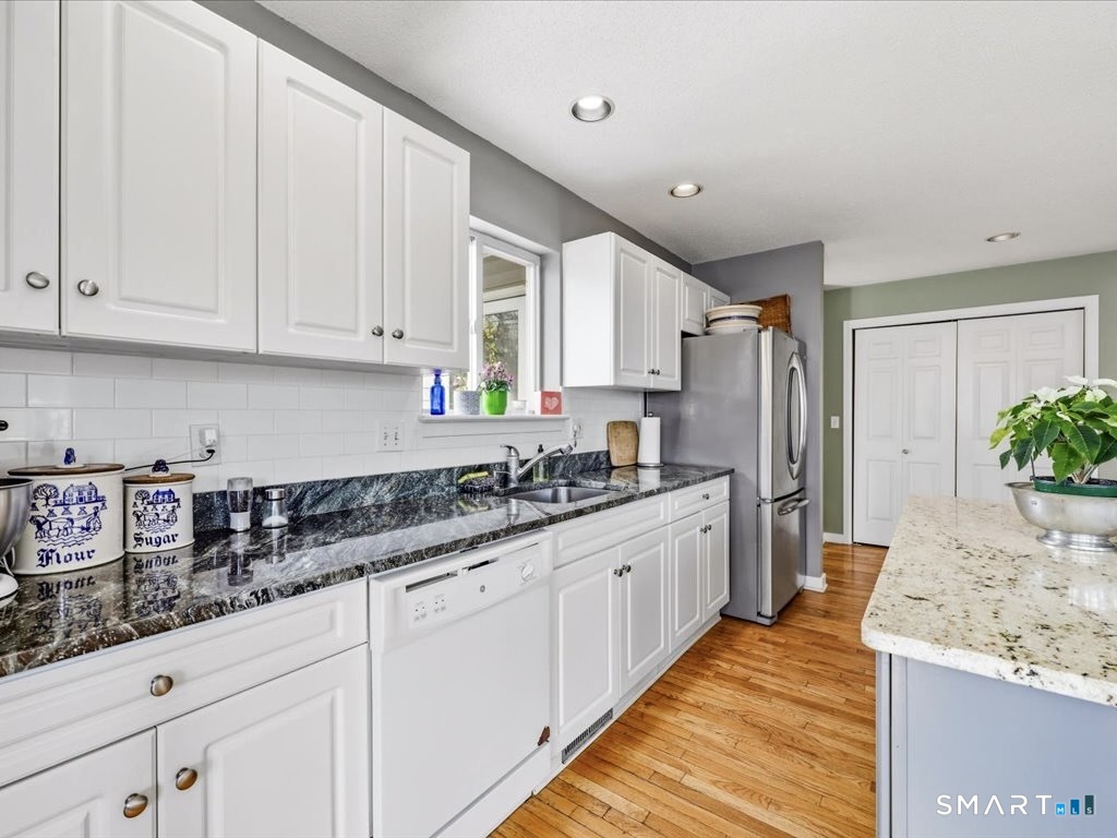 20 Whalers Point