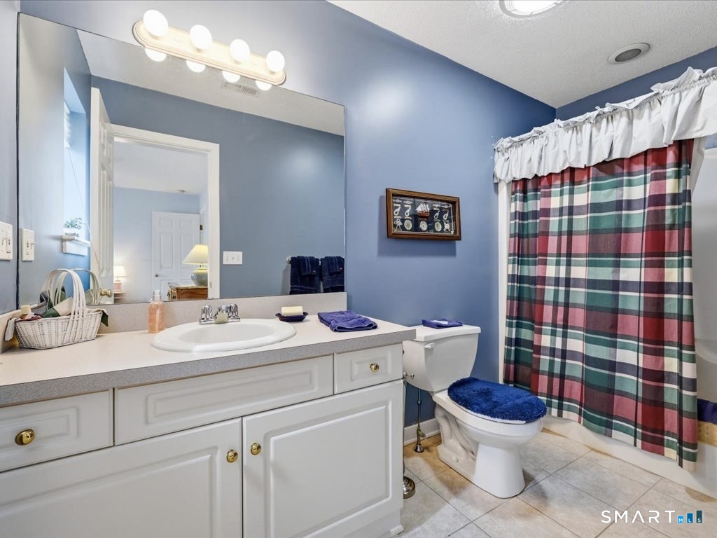 20 Whalers Point