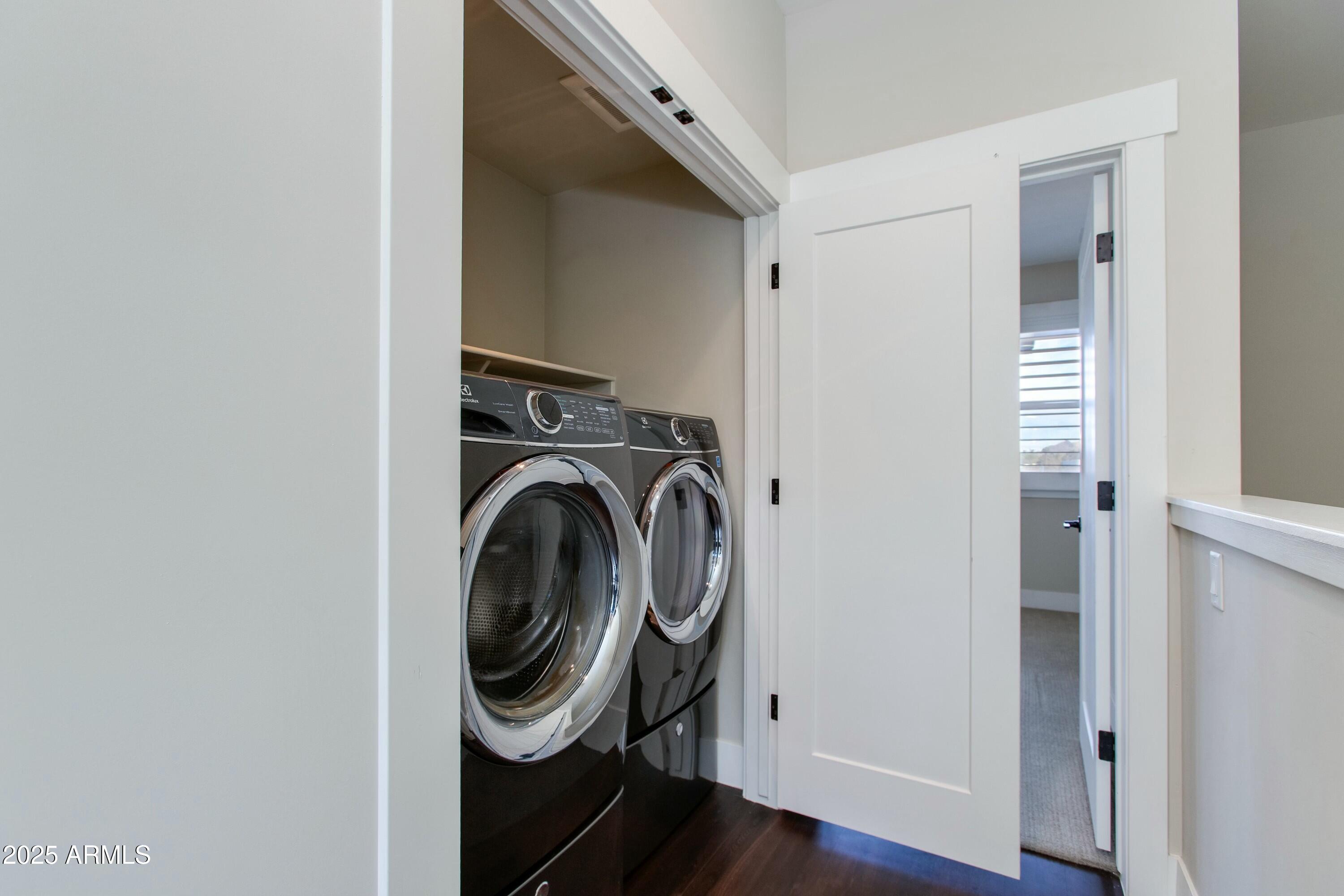 1400 E BETHANY HOME Road # 27