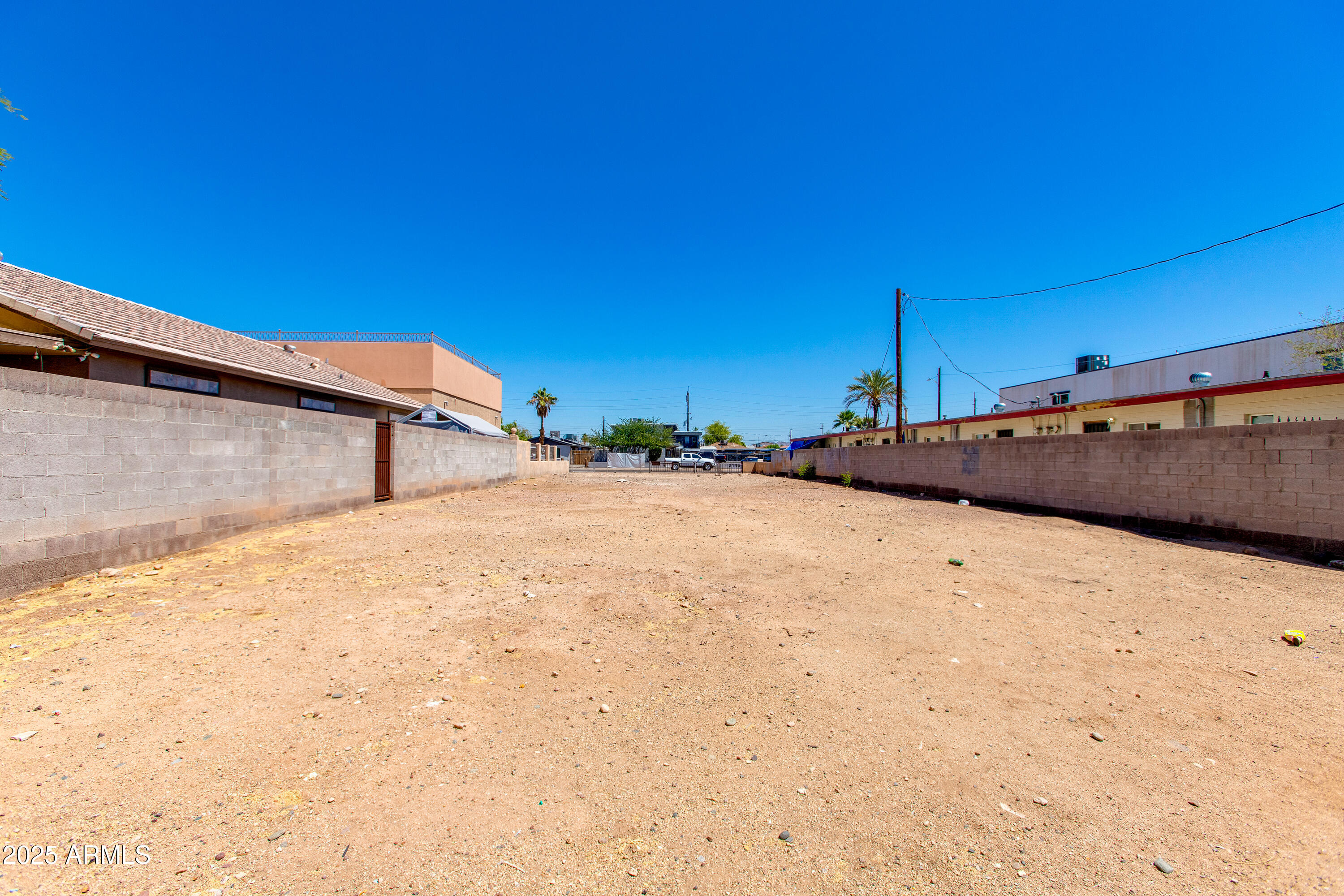 2145 E TAYLOR Street 11