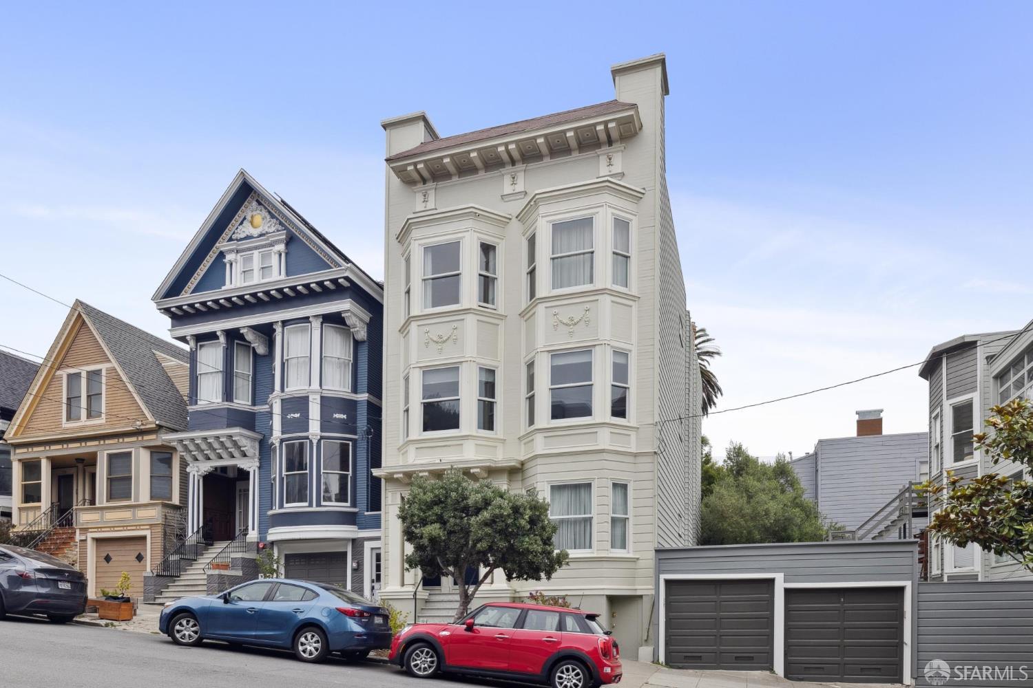 726 Lyon Street