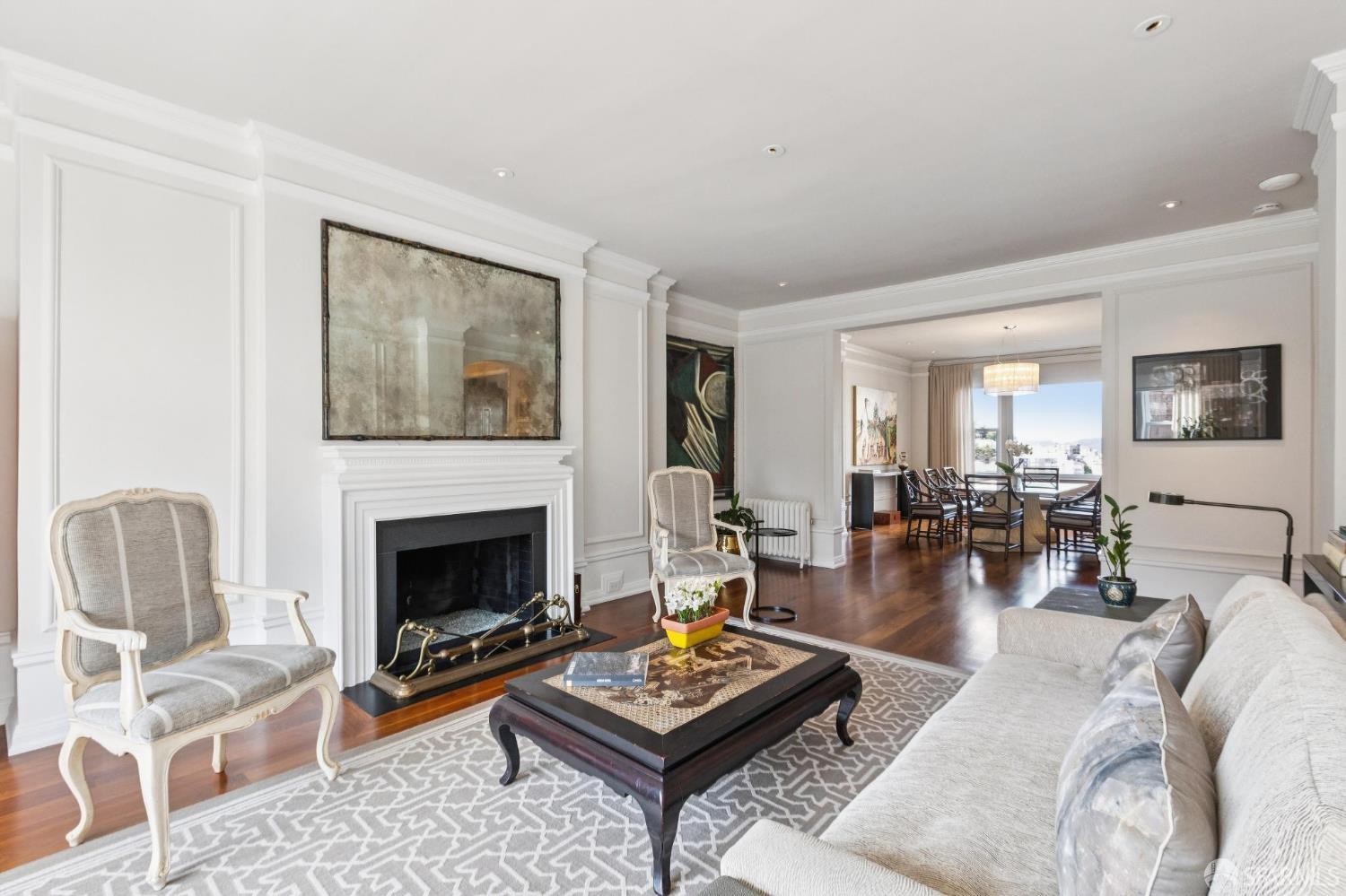 1100 Sacramento Street # 302