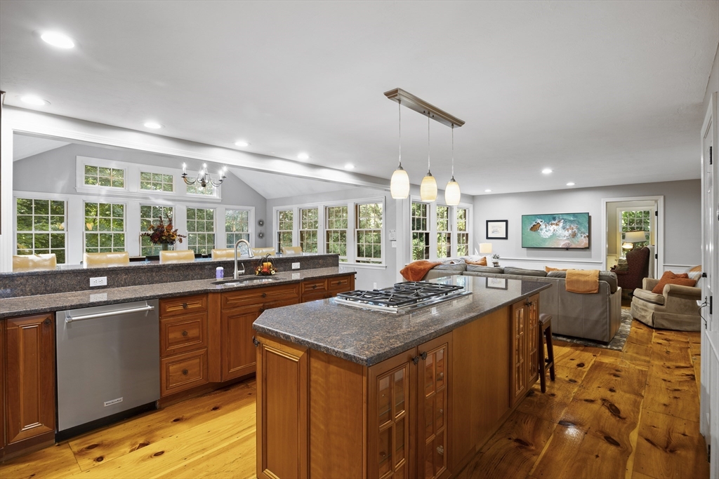 75 Oak Ridge Cir