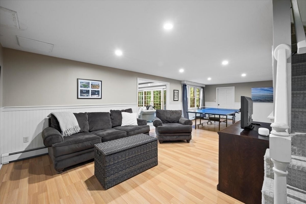 75 Oak Ridge Cir