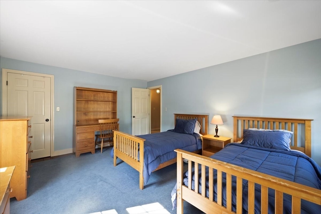 75 Oak Ridge Cir