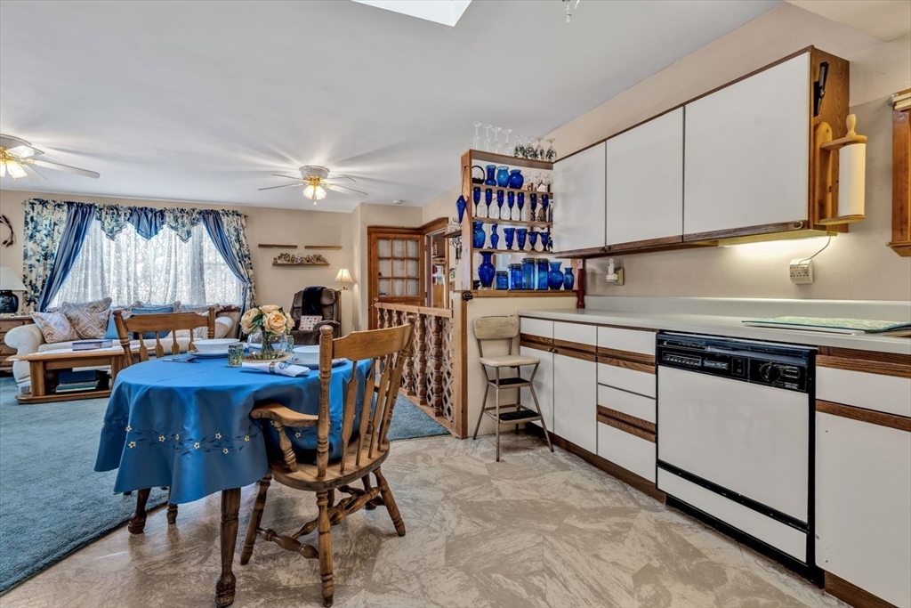 5 Monteiro St