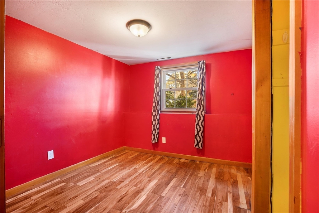 20 Westlea Ter