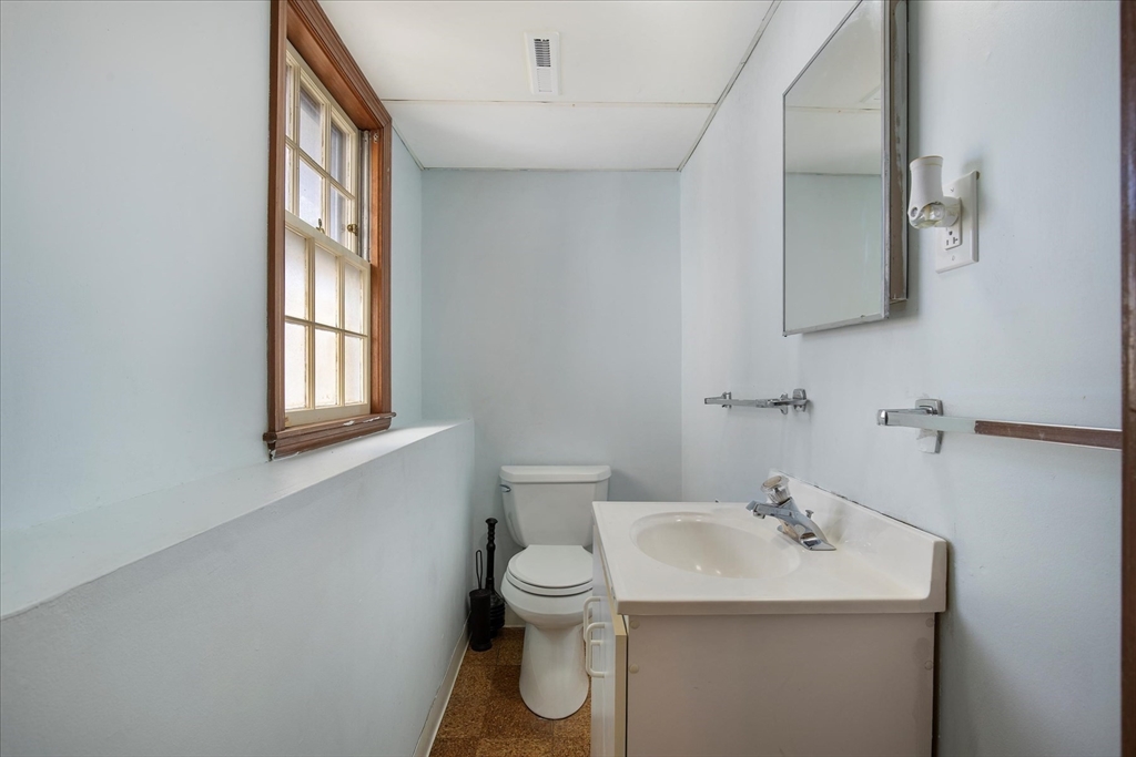 20 Westlea Ter