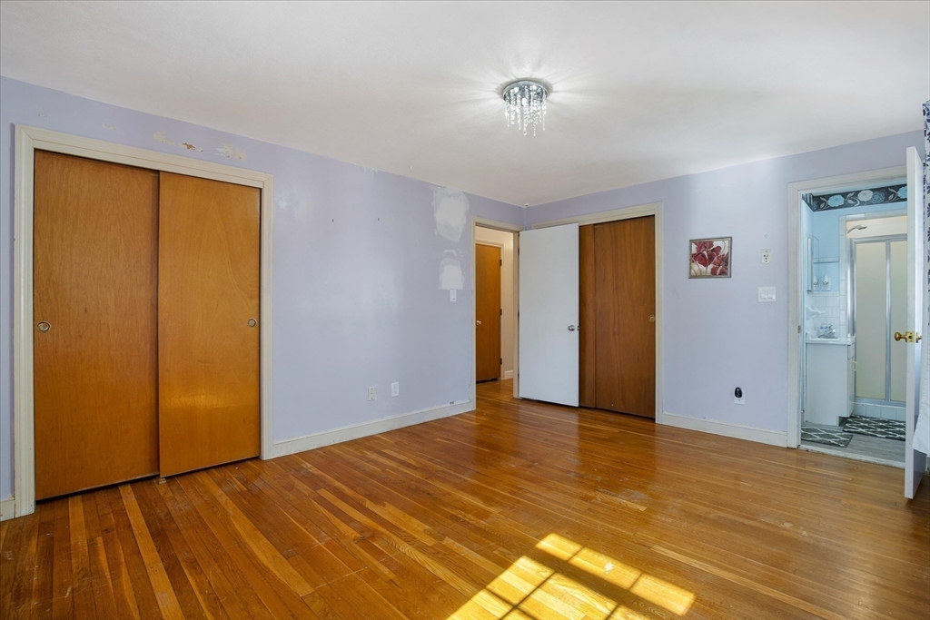 20 Westlea Ter