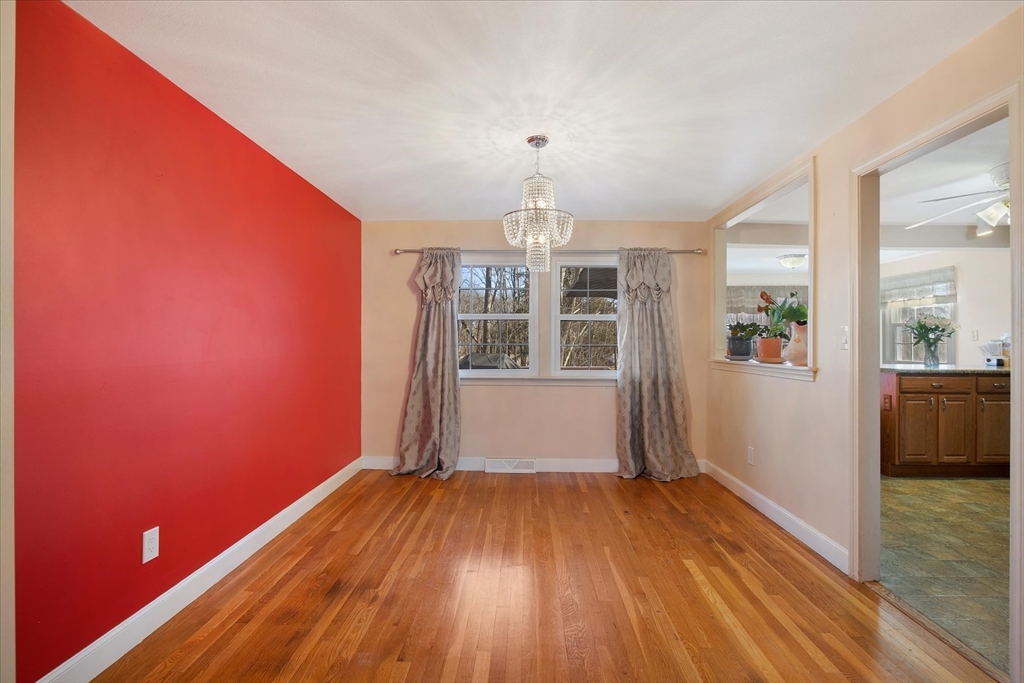 20 Westlea Ter