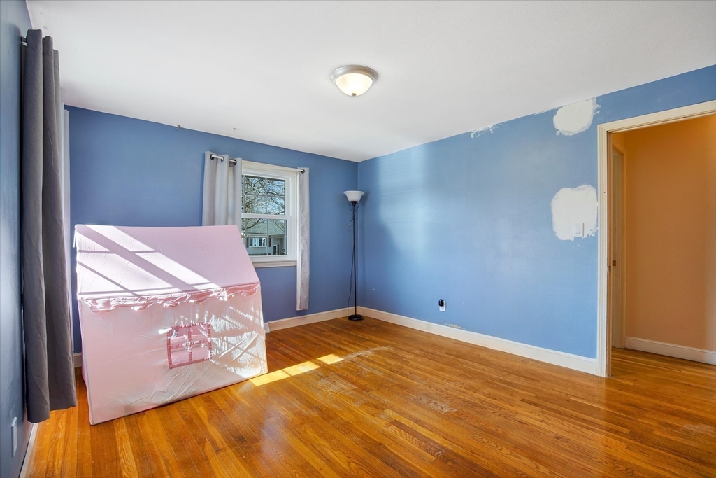 20 Westlea Ter