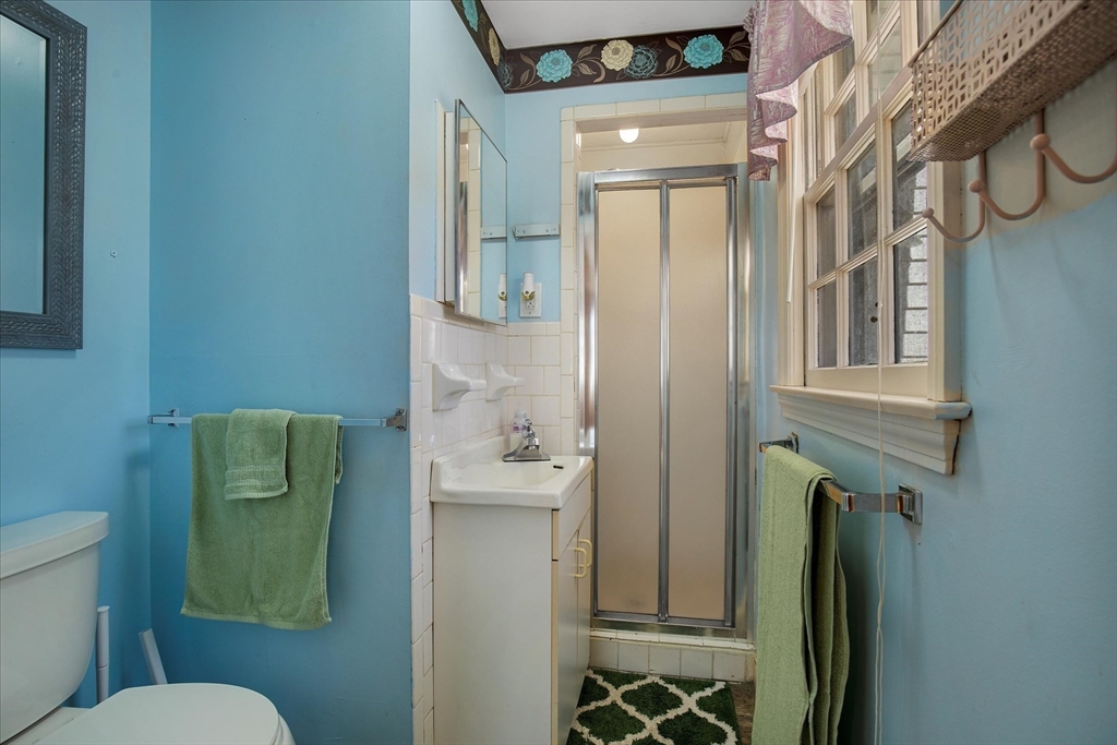 20 Westlea Ter
