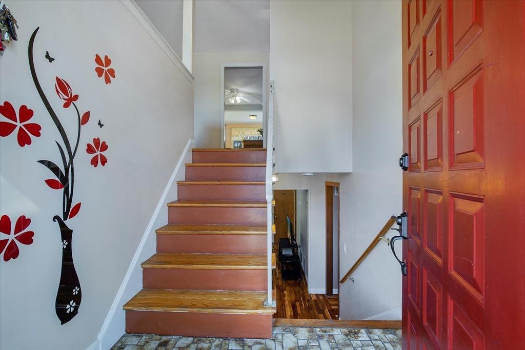 20 Westlea Ter