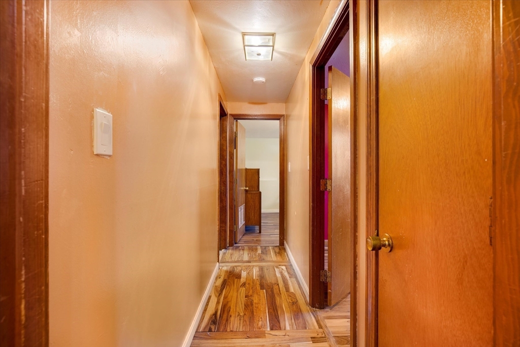 20 Westlea Ter