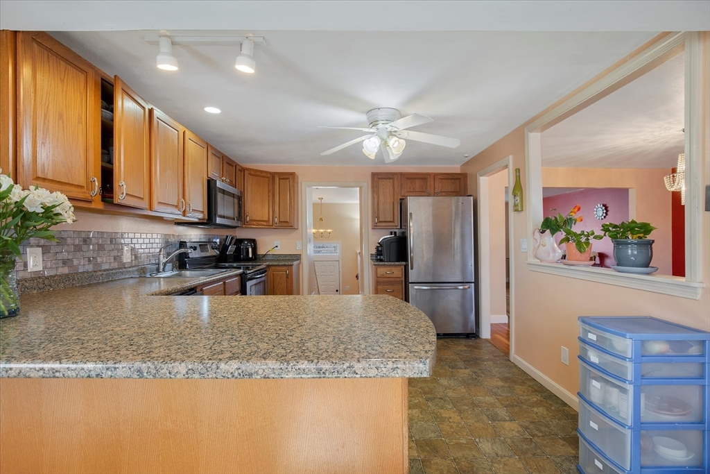 20 Westlea Ter